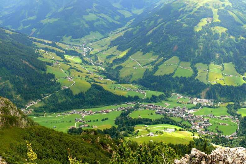 Gasthof Pension Alpenblick Radfeld Exteriér fotografie